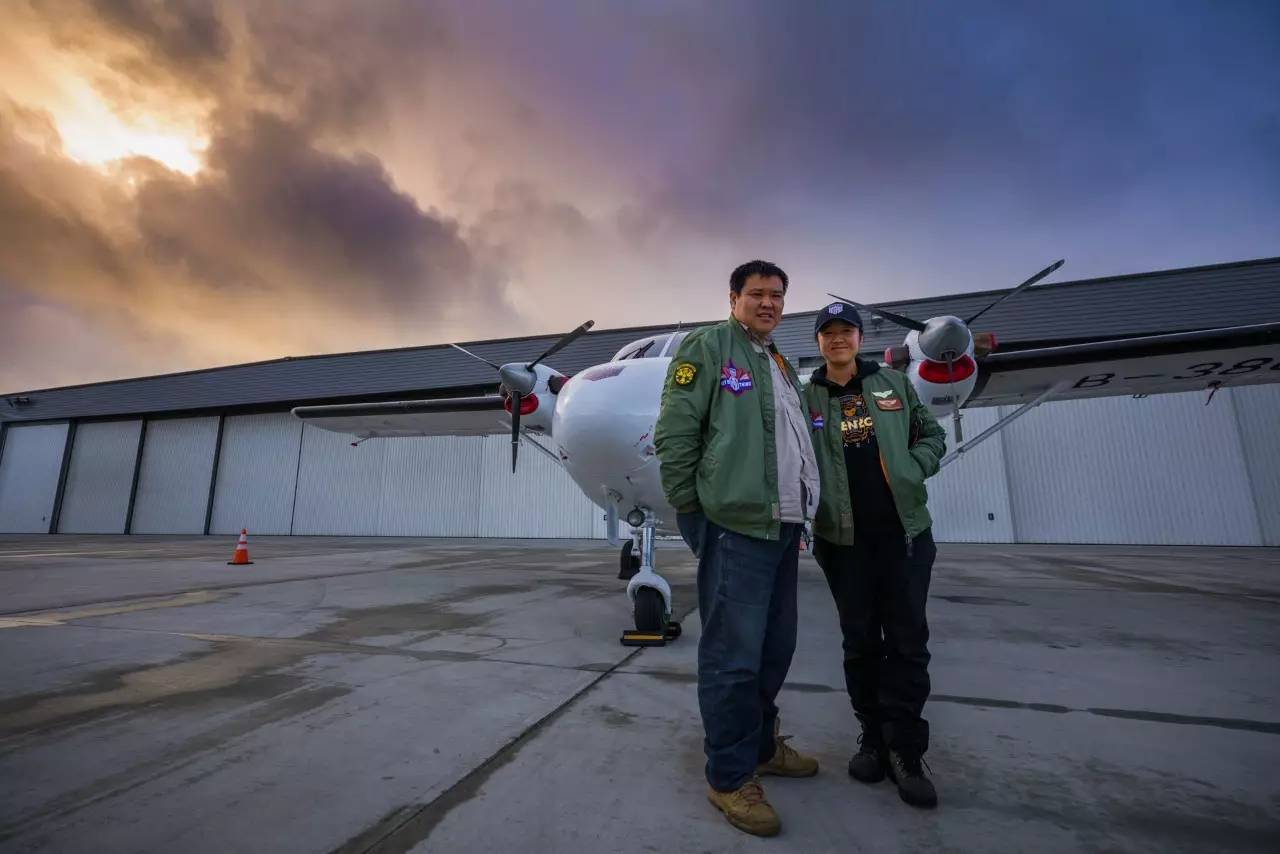 不想浪费生命，这对夫妻卖掉房子去探险，还做了一档节目记录他们的奇异之旅