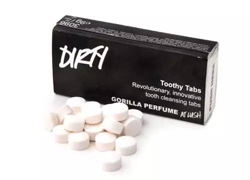 出去旅行行李箱里要装些什么小孩,小学生暑假旅游怎么装行李箱