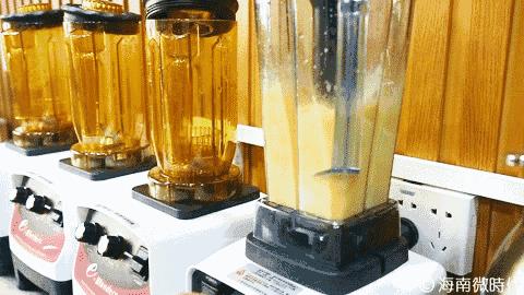 解放西友谊天桥下，能一口喝掉整个夏天！