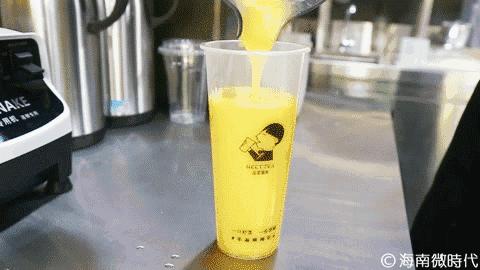 解放西友谊天桥下，能一口喝掉整个夏天！