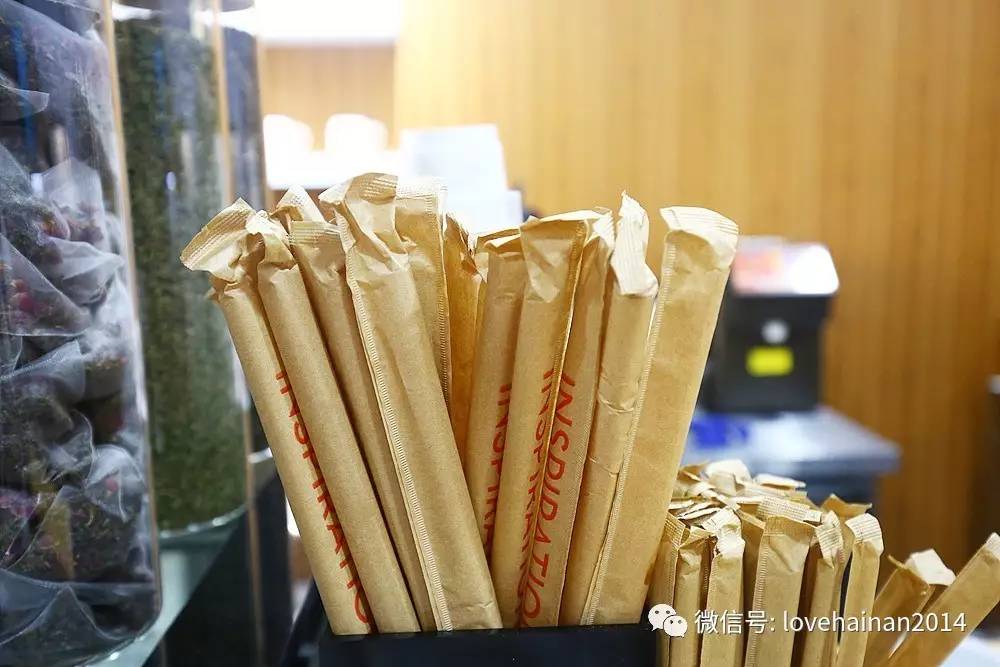 解放西友谊天桥下，能一口喝掉整个夏天！