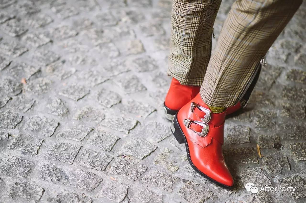 好看又耐穿的凉鞋推荐,世界上最漂亮的女士凉鞋