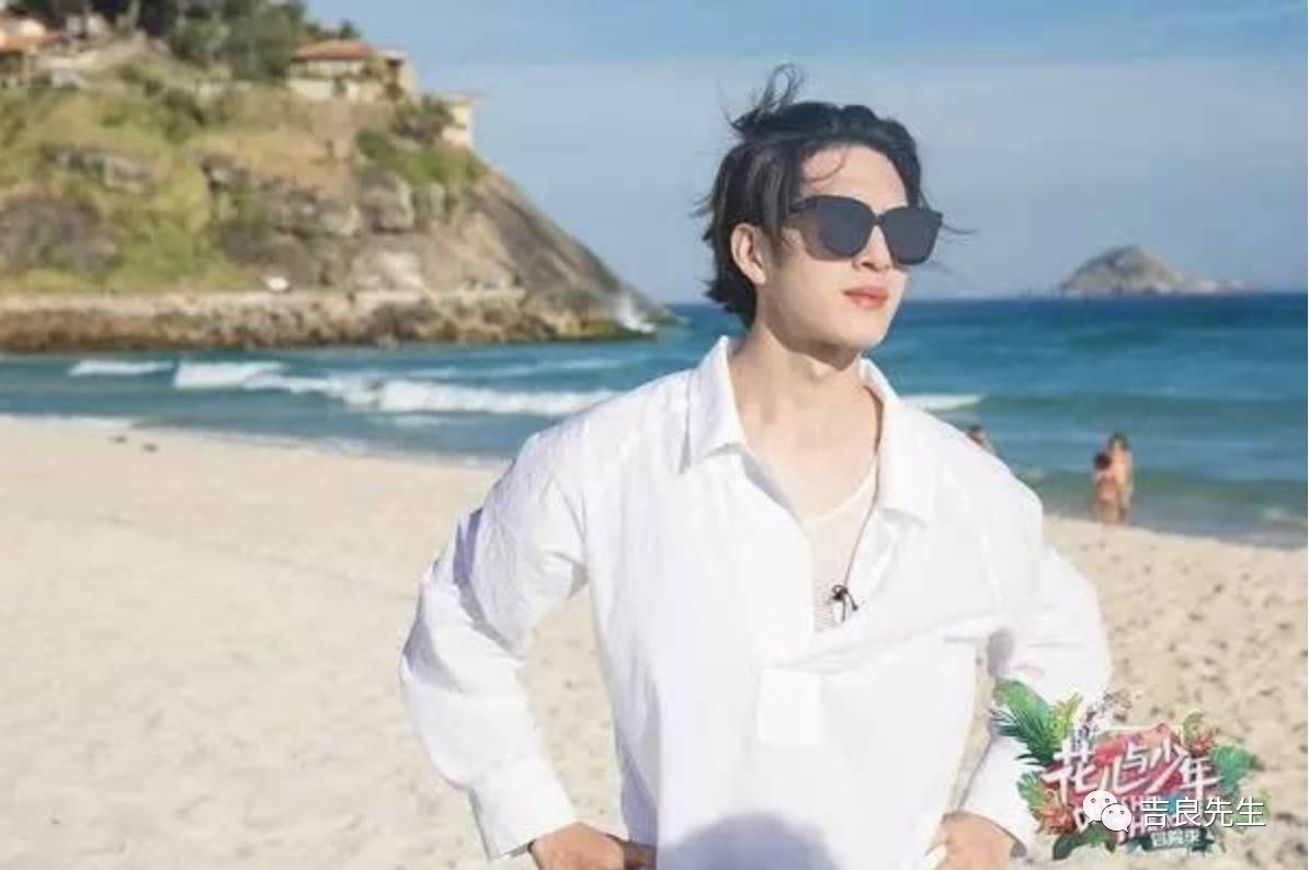 优衣库2023代言人现在是谁,优衣库代言人井柏然代言的外套