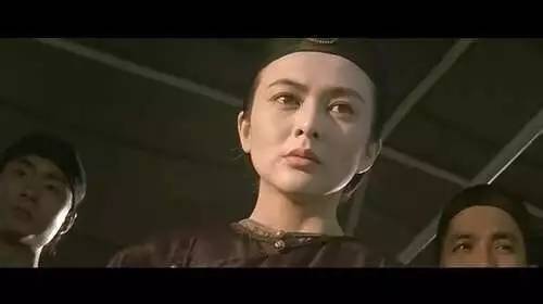 美人迟暮？不存在的！曾经素颜出演“十三姨”的关之琳今晚上线！