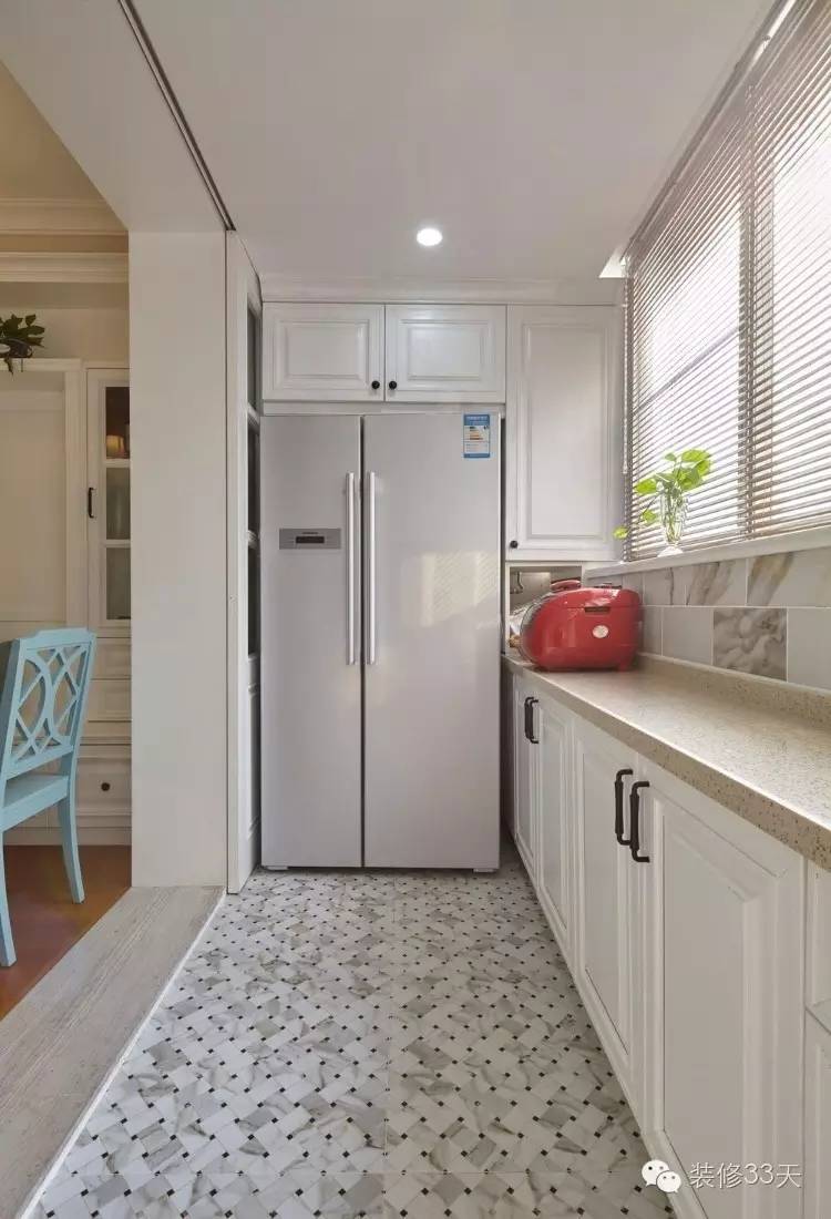 厨房冰箱预留位置可以有效散热,冰箱放厨房里有没有油烟