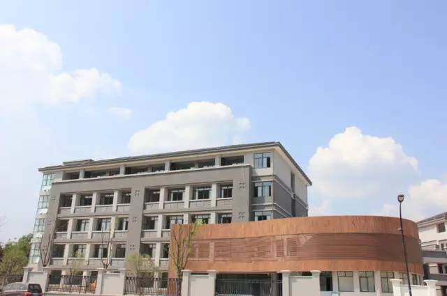 杭州市富阳区新登镇小福光校区,杭州市富阳区新登镇福光小学