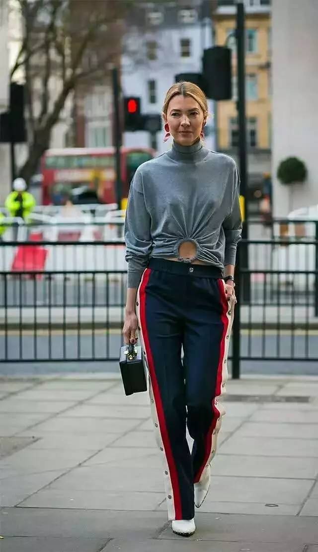 杨幂背过的包包,杨幂最近背过的包包