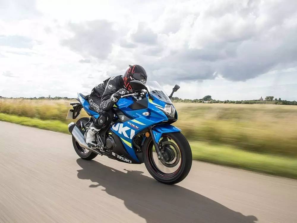 新款铃木gsx250r试驾测评,铃木gsx250r测评如何