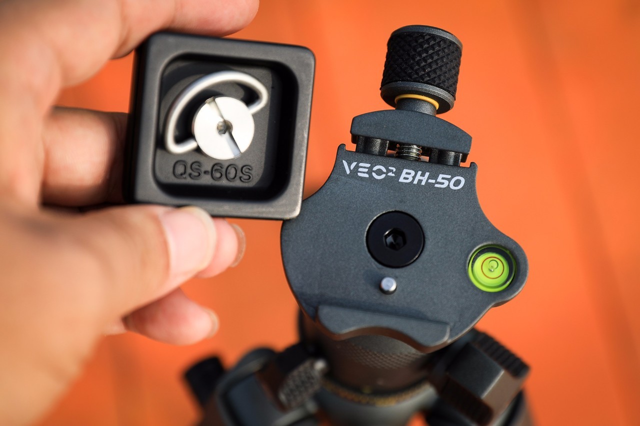 轻便与稳定双收精嘉VEO唯影二代脚架235AB试用