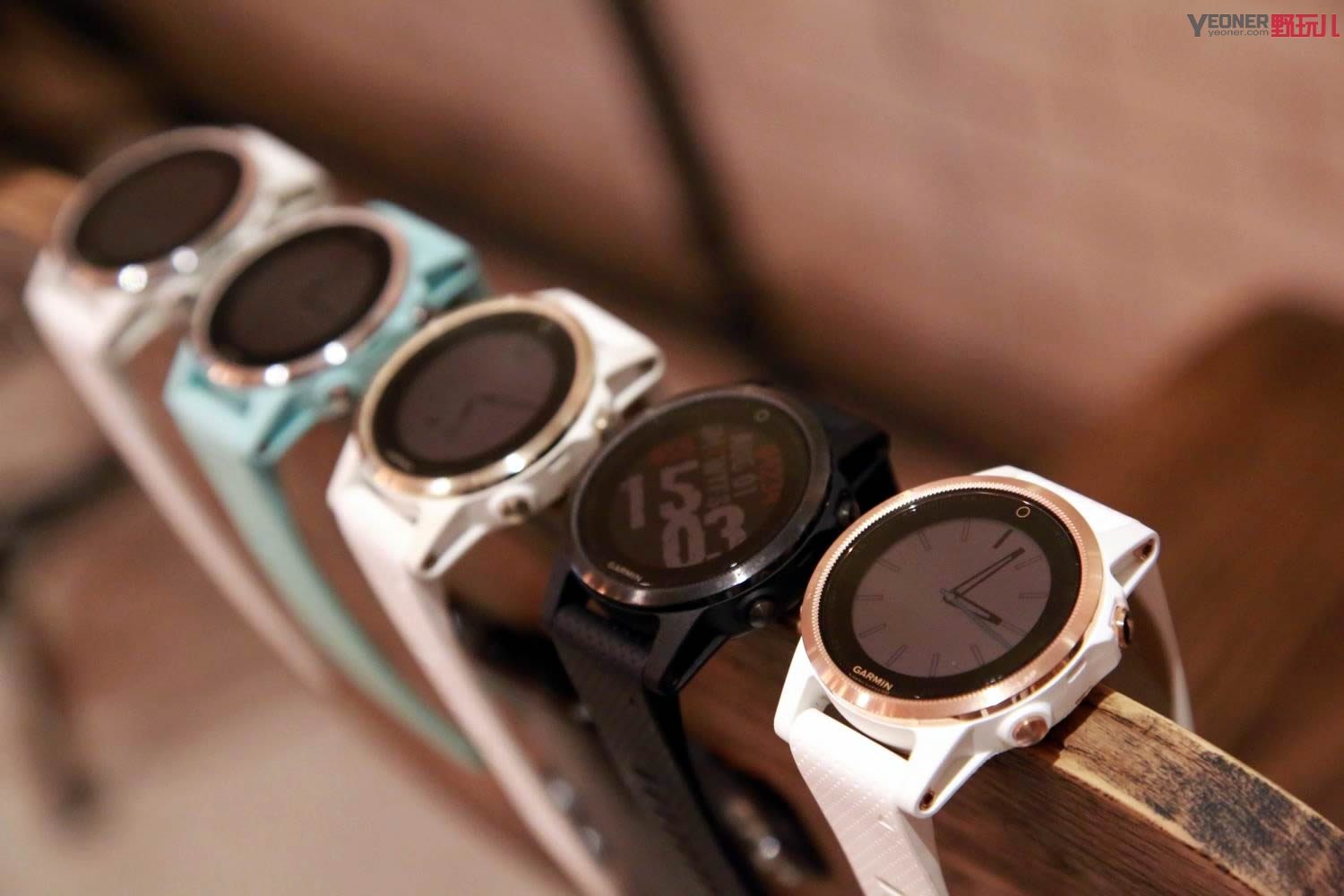 garmin的哪款手表更适合女生用,garmin手表哪款适合男生