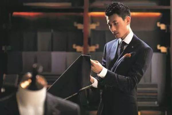 凡客起家是西装吗,凡客当年估值