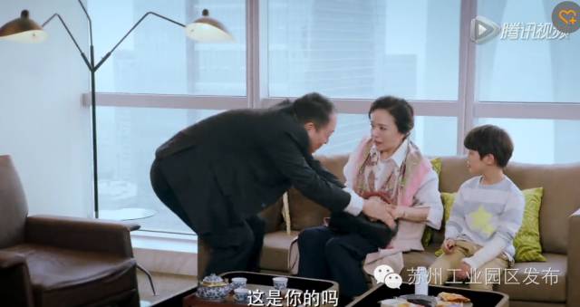 园区已经成为明星扎堆的地方！这里除了偶遇爱豆，还能当群演过戏瘾！