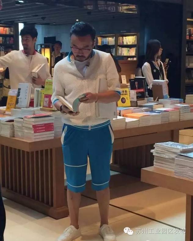 园区已经成为明星扎堆的地方！这里除了偶遇爱豆，还能当群演过戏瘾！