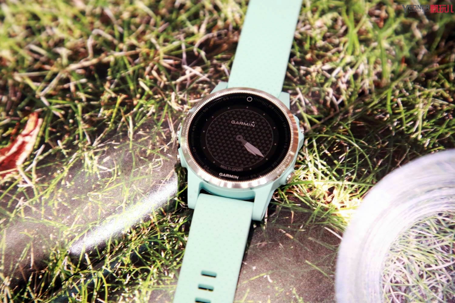 garmin的哪款手表更适合女生用,garmin手表哪款适合男生
