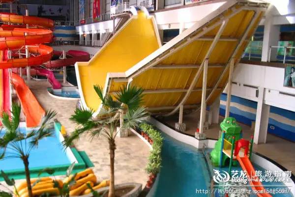 十大热门水上乐园,国内公认十大最好玩的水上乐园