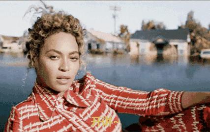 去夏威夷穿什么衬衫好呢,穿夏威夷衬衫走南宁