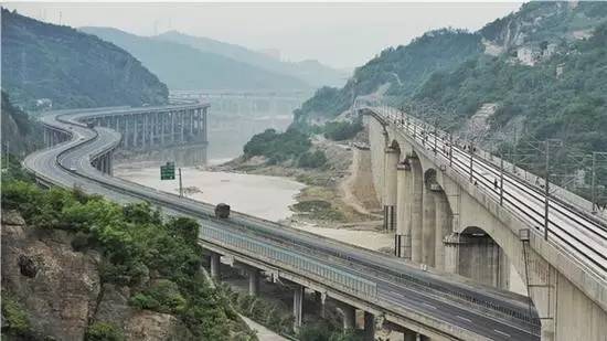 西成客专9月30日开通，沿途美食美景戳这来（经历强震体检正常）