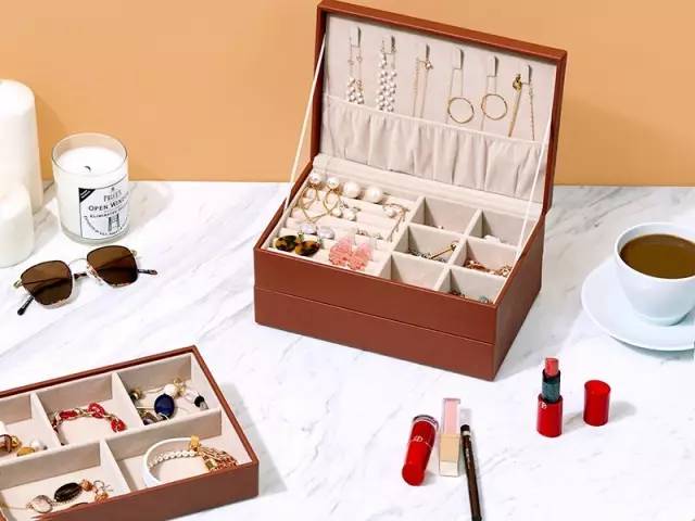 不要让你的旧首饰成为压箱底,对于首饰的收纳