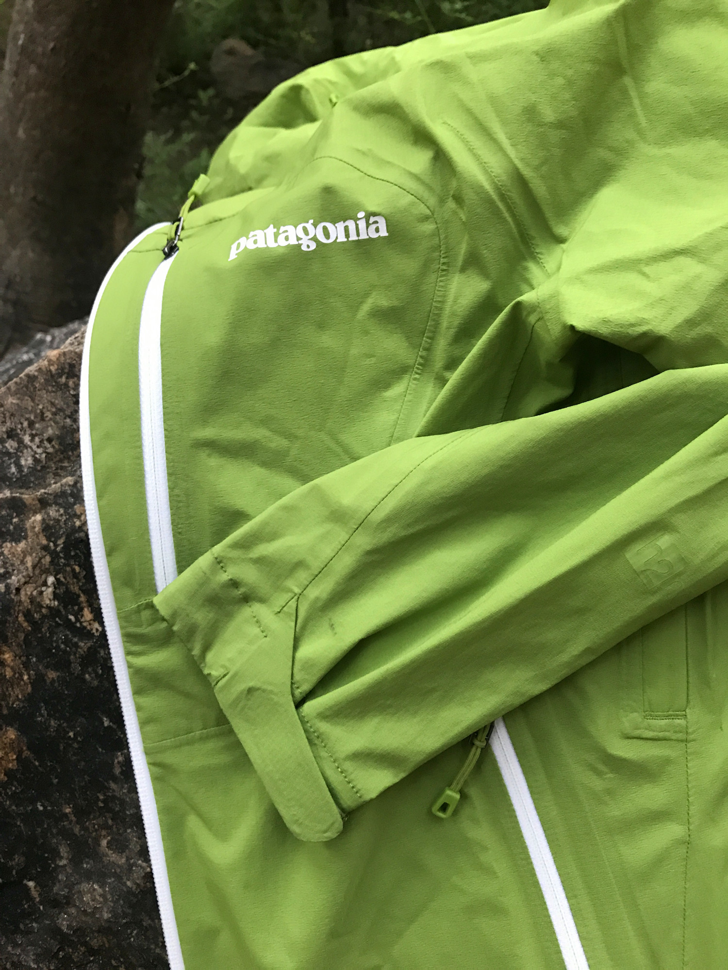 女士美式冲锋衣测评,patagonia冲锋衣适合温度