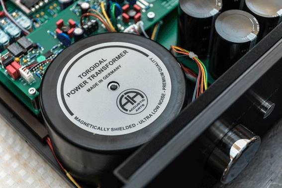 德国accusticarts功放怎样,德国accusticarts什么特点