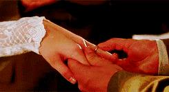 七夕求婚戒指,想给男朋友要七夕戒指高情商