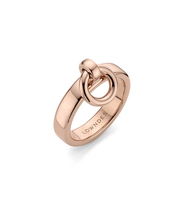 七夕求婚戒指,想给男朋友要七夕戒指高情商