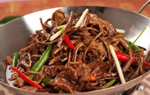 北京高校食堂美食攻略,北京舌尖上的大学食堂