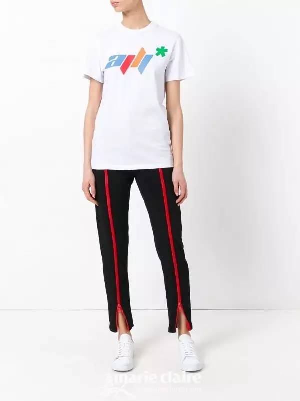 有了大幂幂的基础款女神示范，我把海量白底印花美T穿了个遍