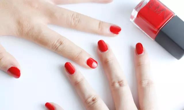 NARS的深坑挖好了，跳不跳看你了！