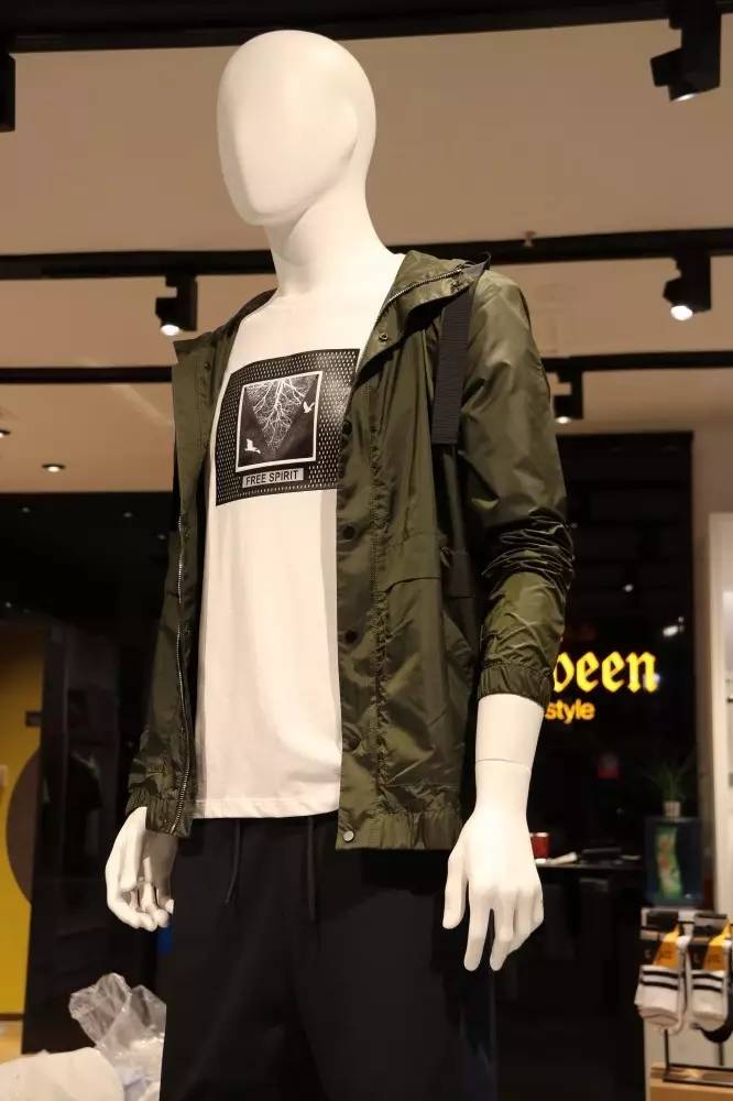 那些潮到爆的明星*服私**，我们给你找到平替了｜百盛潮牌节低至5折