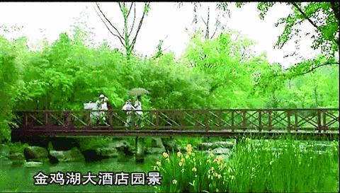 园区已经成为明星扎堆的地方！这里除了偶遇爱豆，还能当群演过戏瘾！