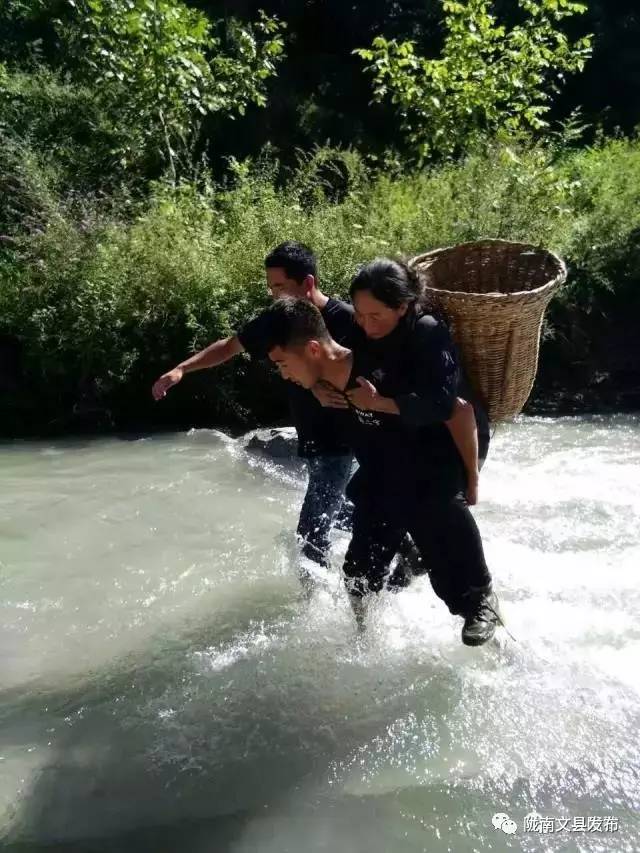 突如其来的冰雹让人措手不及,突如其来的地震告诉我们珍惜当下