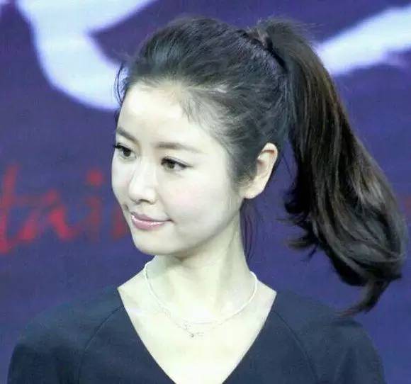 林心如扎马尾的视频高清,林心如蒋欣同款马尾辫怎么扎