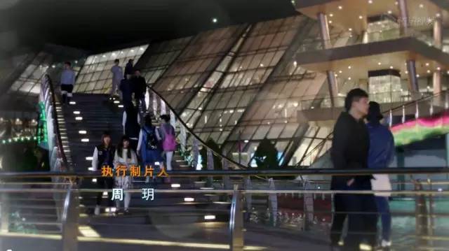 园区已经成为明星扎堆的地方！这里除了偶遇爱豆，还能当群演过戏瘾！