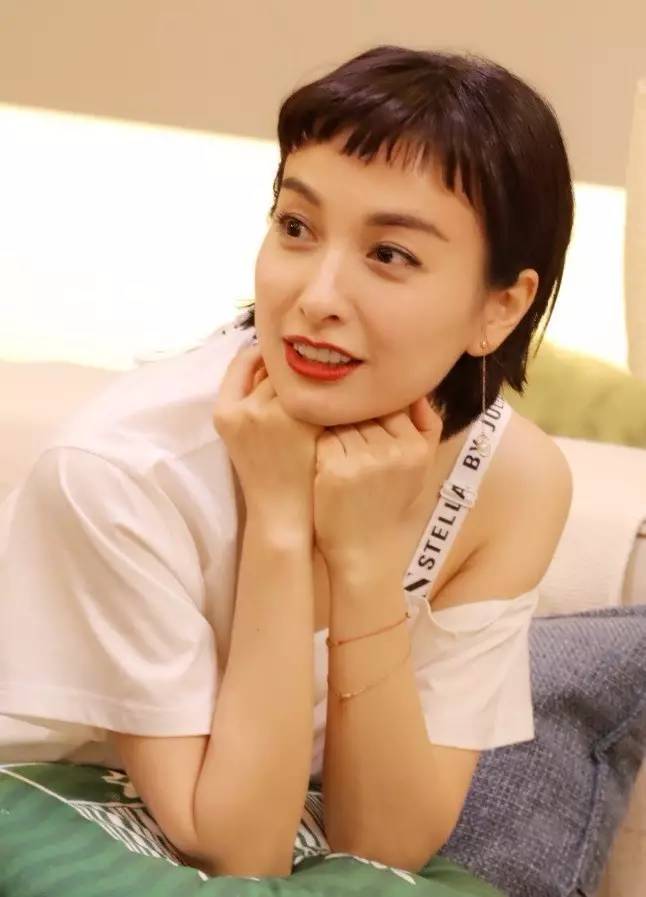 刘亦菲和吴昕谁更漂亮,刘亦菲吴昕短发