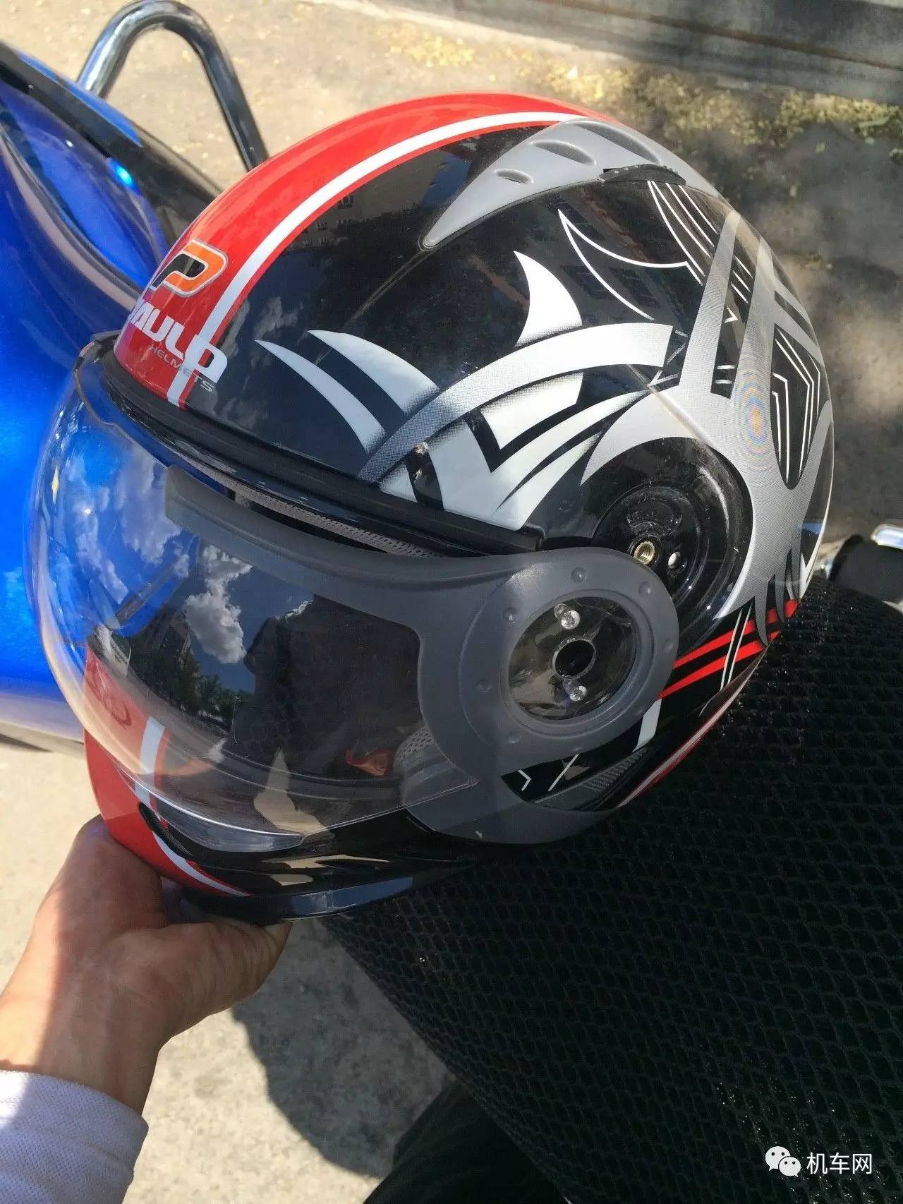 上班骑车好浪费，他请假骑着神车跑了趟天路