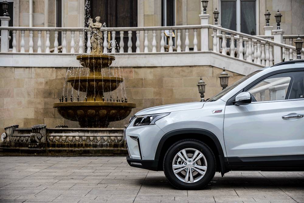 幻速s5新款试驾,北汽幻速s5y试驾视频