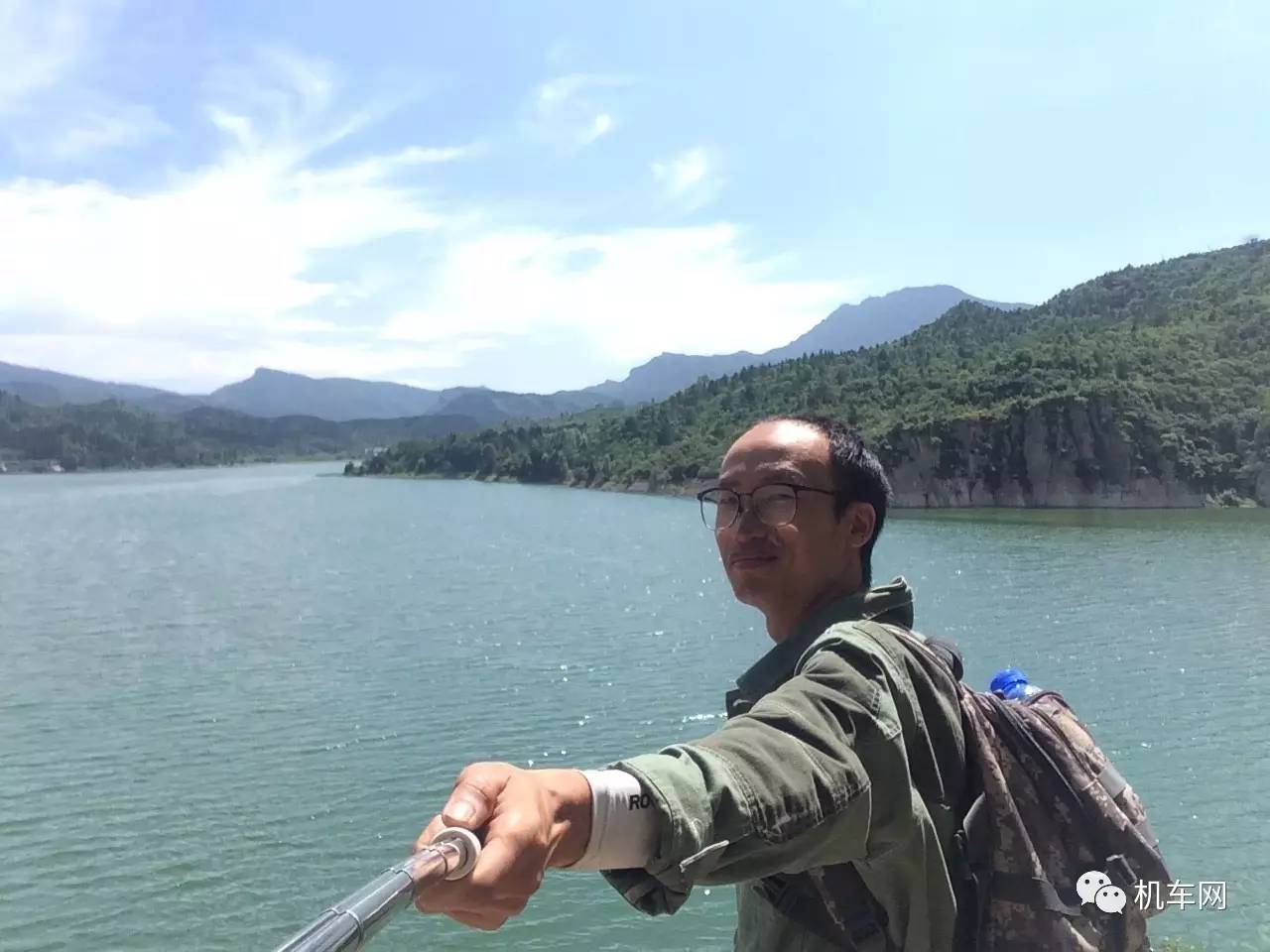 上班骑车好浪费，他请假骑着神车跑了趟天路