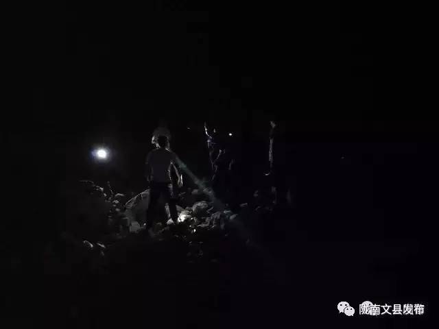 突如其来的冰雹让人措手不及,突如其来的地震告诉我们珍惜当下