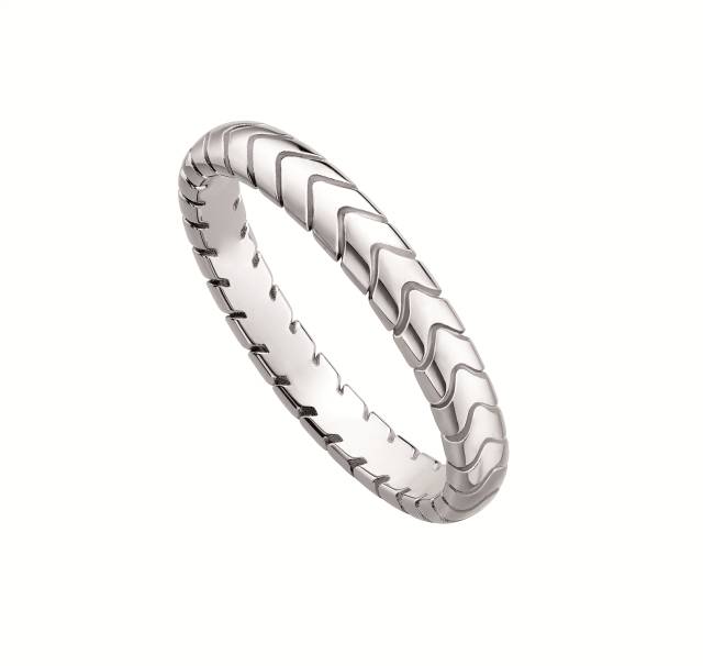 七夕求婚戒指,想给男朋友要七夕戒指高情商