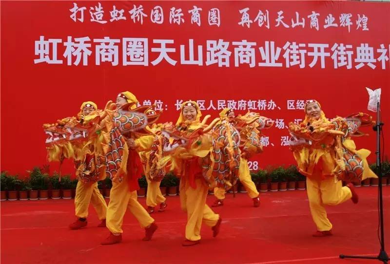 这条路越来越美,这条路18弯