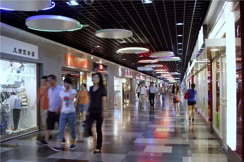 这条路越来越美,这条路18弯