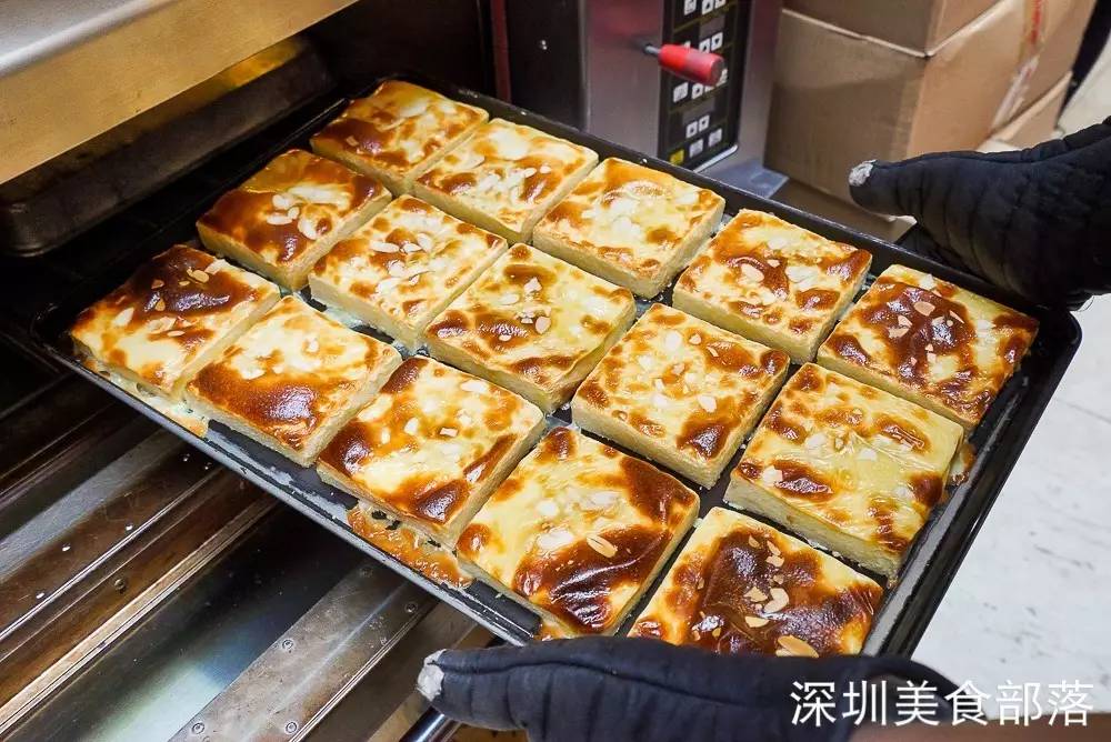 史上最邪恶的芝士包轰炸福田CBD,5层流心,还买一送一!