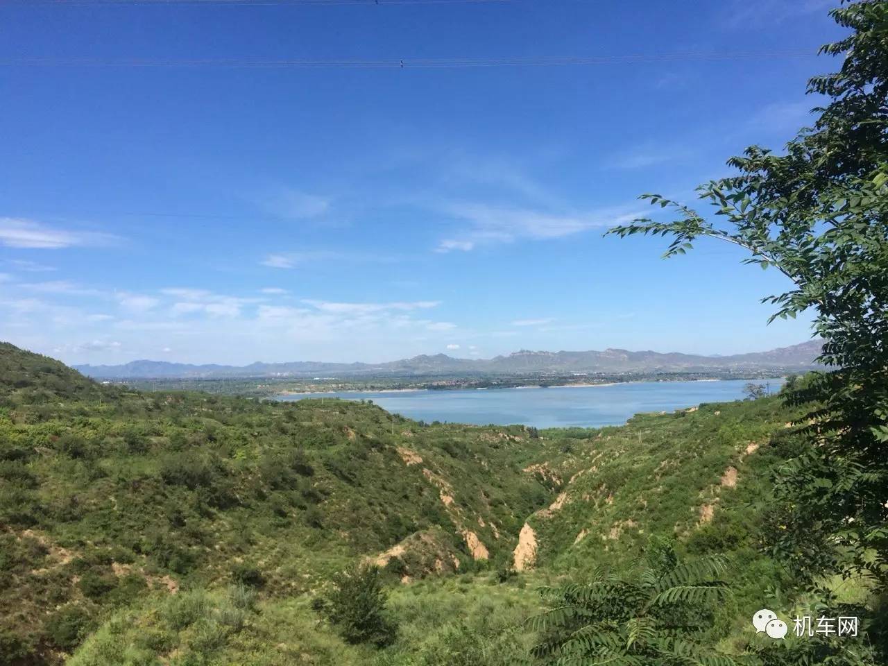 上班骑车好浪费，他请假骑着神车跑了趟天路