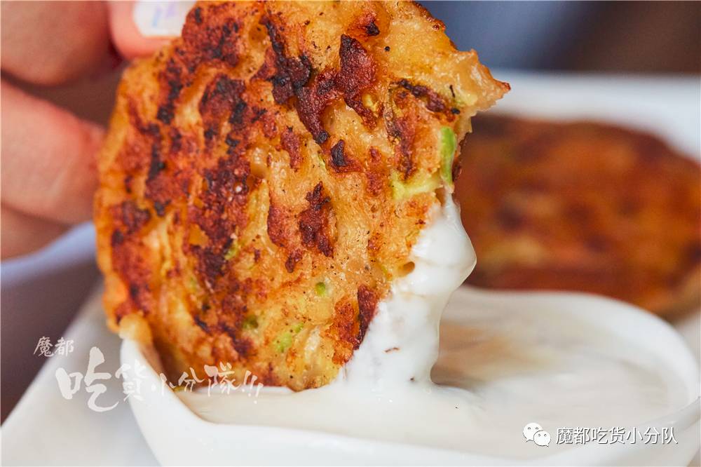 号称大使馆后厨，这块船型披萨在人广藏了7年