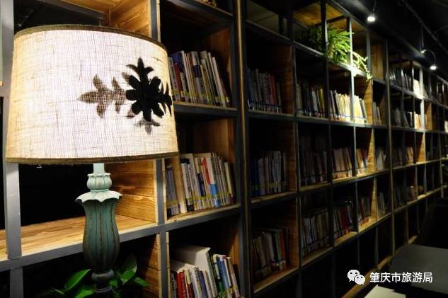 肇庆骑楼街的糖水店,肇庆端州菠萝糖水