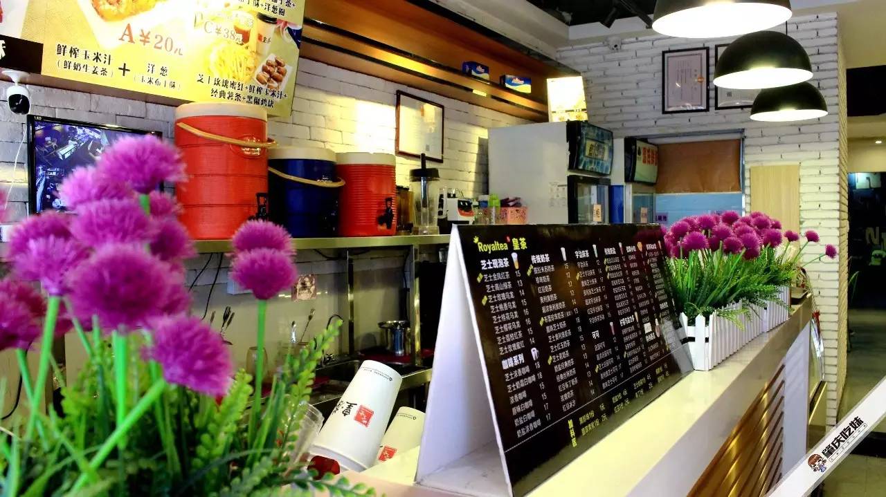 肇庆骑楼街的糖水店,肇庆端州菠萝糖水