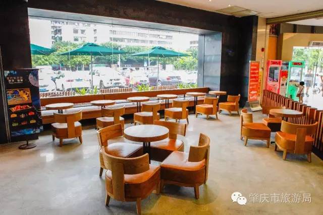 肇庆骑楼街的糖水店,肇庆端州菠萝糖水