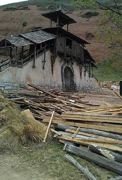 「新观察」好莱坞大片《阿修罗》火石寨拍摄基地被拆到底为啥?官方这样说……