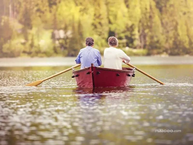 高位截瘫的老人真实故事,回顾一位高位截瘫者的故事